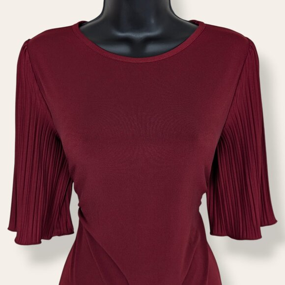 🍁Mr. Max Red Bell Sleeve Top - Picture 3 of 8